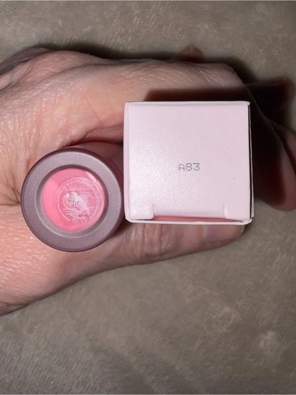 Glossier Ultralip High-Shine Lipstick – Portrait